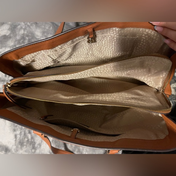Brown Kate Spade Tote Bag - Picture 5 of 8